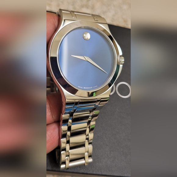 Movado Watch Mens Sliver Sapphire Crystal.. NEW! - Picture 10 of 14